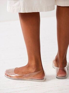 Jeffrey Campbell - So Clear Round Toe Slip On Clear Lightweight Ballet Flats 8